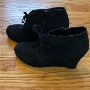 Dolce Vita suede booties, never worn.